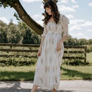 Doen Bijou floral Maxi Dress with Puff Sleeves